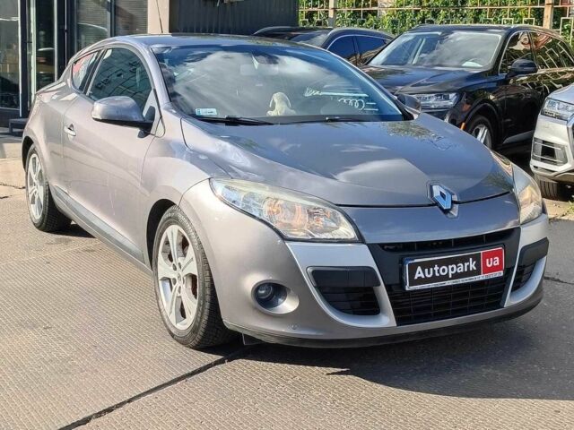 Рено Меган 2009 в Харькове на Automoto.ua Серый Рено Меган, объемом двигателя 1.9 л и пробегом 151 тыс. км за 6690 $, фото 5 на Automoto.ua