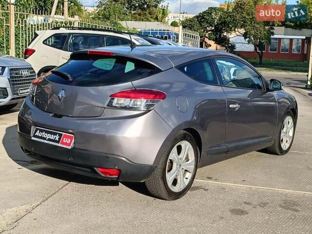 Рено Меган 2009 в Харькове на Automoto.ua Серый Рено Меган, объемом двигателя 1.9 л и пробегом 151 тыс. км за 7390 $, фото 7 на Automoto.ua