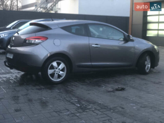 Серый Рено Меган, объемом двигателя 1.5 л и пробегом 242 тыс. км за 5200 $, фото 6 на Automoto.ua