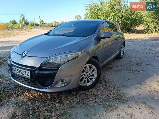 Сірий Рено Меган, об'ємом двигуна 1.6 л та пробігом 166 тис. км за 7200 $, фото 20 на Automoto.ua