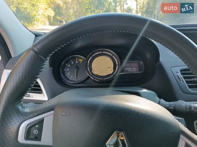Сірий Рено Меган, об'ємом двигуна 1.6 л та пробігом 166 тис. км за 7200 $, фото 12 на Automoto.ua
