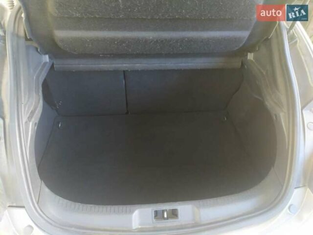 Сірий Рено Меган, об'ємом двигуна 1.6 л та пробігом 166 тис. км за 7200 $, фото 29 на Automoto.ua