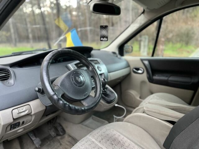 Серый Рено Меган, объемом двигателя 1.9 л и пробегом 350 тыс. км за 3000 $, фото 6 на Automoto.ua