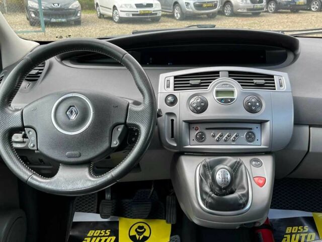 Серый Рено Меган, объемом двигателя 1.5 л и пробегом 273 тыс. км за 4400 $, фото 9 на Automoto.ua