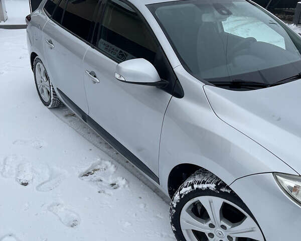 Серый Рено Меган, объемом двигателя 1.6 л и пробегом 233 тыс. км за 6500 $, фото 14 на Automoto.ua