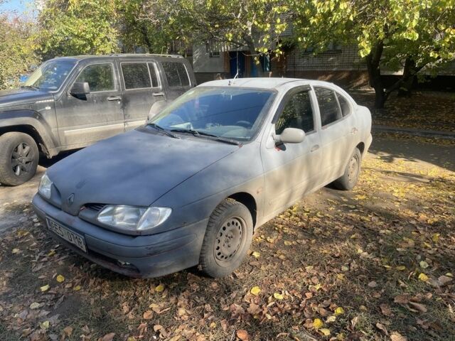 Серый Рено Меган, объемом двигателя 1.6 л и пробегом 3 тыс. км за 1192 $, фото 1 на Automoto.ua