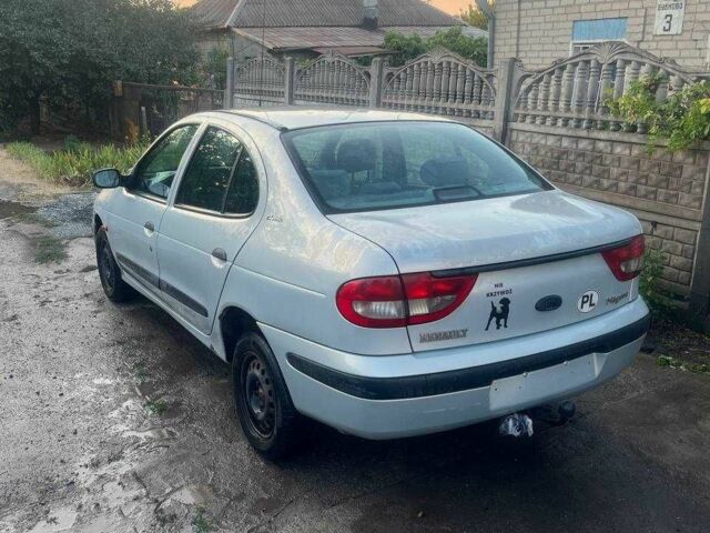 Серый Рено Меган, объемом двигателя 1.4 л и пробегом 289 тыс. км за 1783 $, фото 1 на Automoto.ua