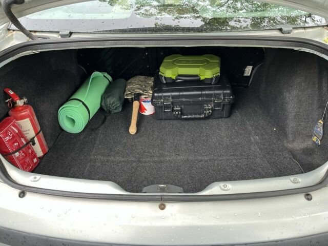 Серый Рено Меган, объемом двигателя 1.4 л и пробегом 220 тыс. км за 3400 $, фото 9 на Automoto.ua