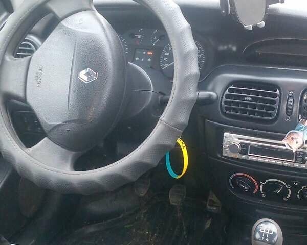 Сірий Рено Меган, об'ємом двигуна 1.9 л та пробігом 312 тис. км за 2700 $, фото 4 на Automoto.ua