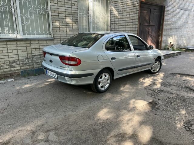 Серый Рено Меган, объемом двигателя 1.4 л и пробегом 220 тыс. км за 3400 $, фото 12 на Automoto.ua