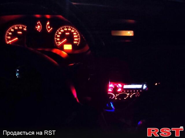 Сірий Рено Меган, об'ємом двигуна 16 л та пробігом 298 тис. км за 3900 $, фото 9 на Automoto.ua