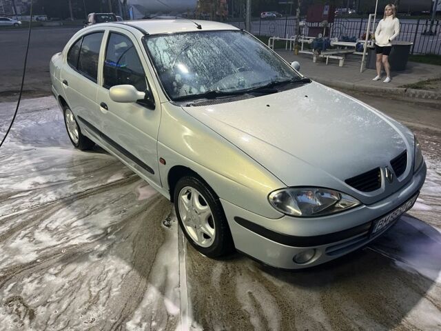 Серый Рено Меган, объемом двигателя 1.4 л и пробегом 220 тыс. км за 3400 $, фото 7 на Automoto.ua