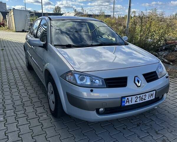Серый Рено Меган, объемом двигателя 1.6 л и пробегом 262 тыс. км за 5800 $, фото 30 на Automoto.ua