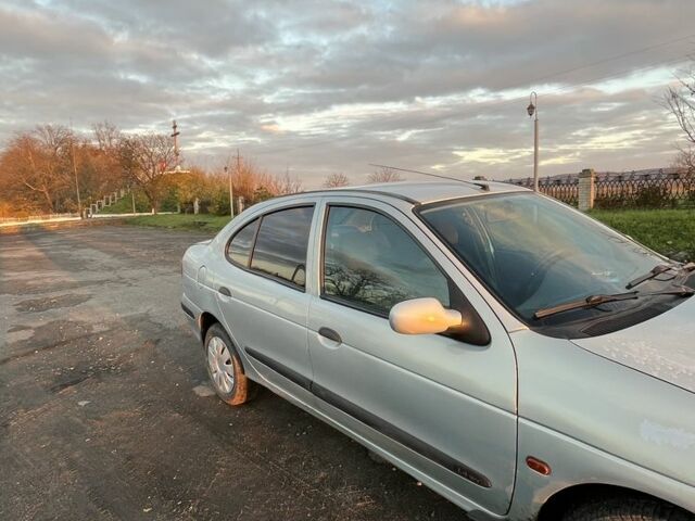 Серый Рено Меган, объемом двигателя 1.4 л и пробегом 280 тыс. км за 2300 $, фото 6 на Automoto.ua