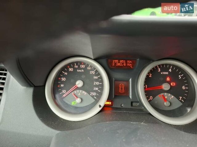 Серый Рено Меган, объемом двигателя 1.46 л и пробегом 155 тыс. км за 3700 $, фото 10 на Automoto.ua