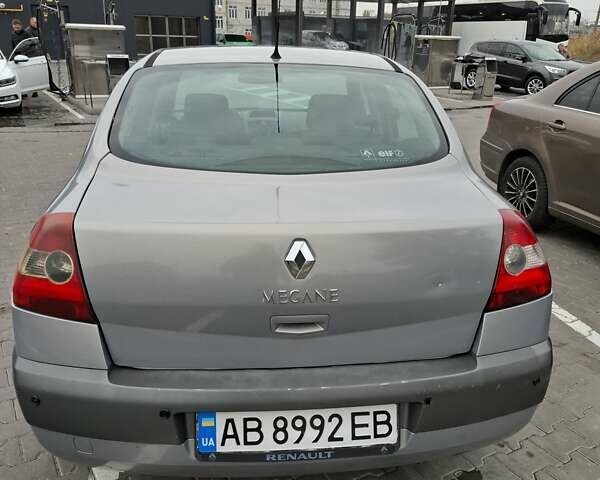 Серый Рено Меган, объемом двигателя 1.46 л и пробегом 155 тыс. км за 3700 $, фото 4 на Automoto.ua