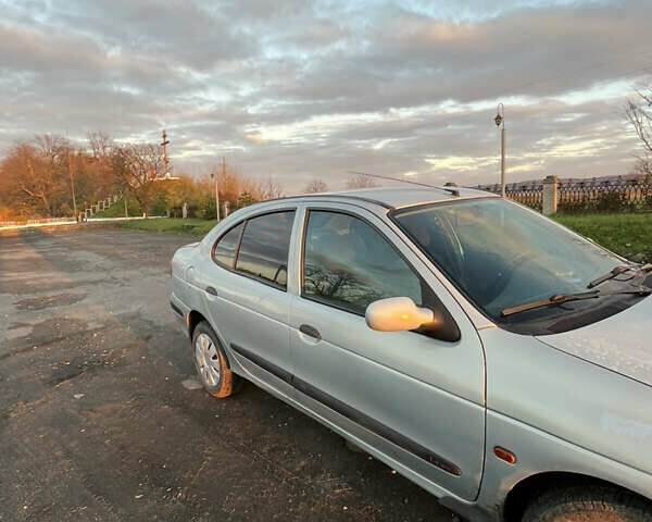 Серый Рено Меган, объемом двигателя 1.4 л и пробегом 280 тыс. км за 2400 $, фото 3 на Automoto.ua