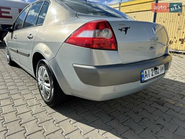 Серый Рено Меган, объемом двигателя 1.6 л и пробегом 262 тыс. км за 5800 $, фото 3 на Automoto.ua