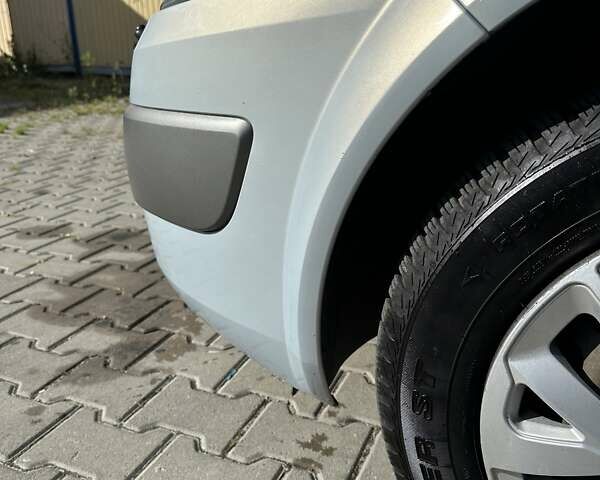 Серый Рено Меган, объемом двигателя 1.6 л и пробегом 262 тыс. км за 5800 $, фото 16 на Automoto.ua