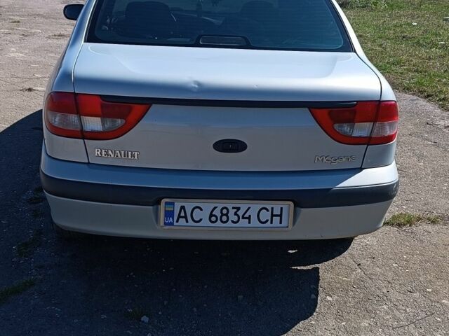 Сірий Рено Меган, об'ємом двигуна 1.4 л та пробігом 215 тис. км за 3200 $, фото 5 на Automoto.ua