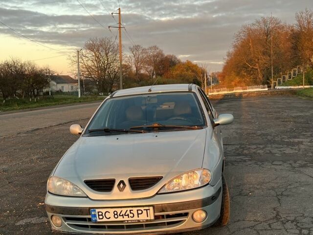 Серый Рено Меган, объемом двигателя 1.4 л и пробегом 280 тыс. км за 2300 $, фото 1 на Automoto.ua