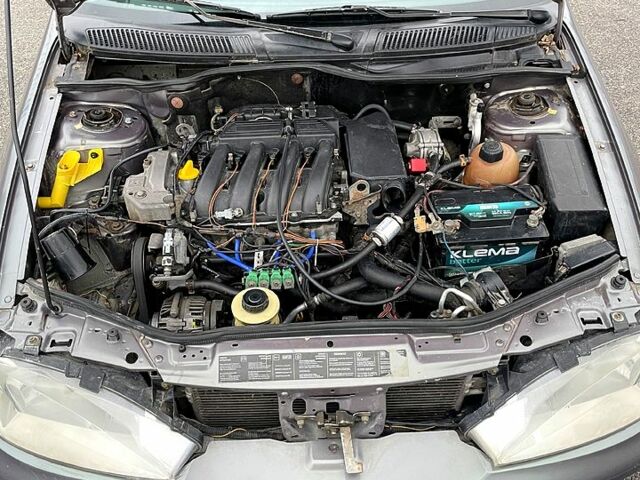 Серый Рено Меган, объемом двигателя 1.4 л и пробегом 260 тыс. км за 2100 $, фото 10 на Automoto.ua