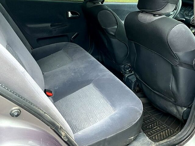 Серый Рено Меган, объемом двигателя 1.4 л и пробегом 260 тыс. км за 2100 $, фото 8 на Automoto.ua