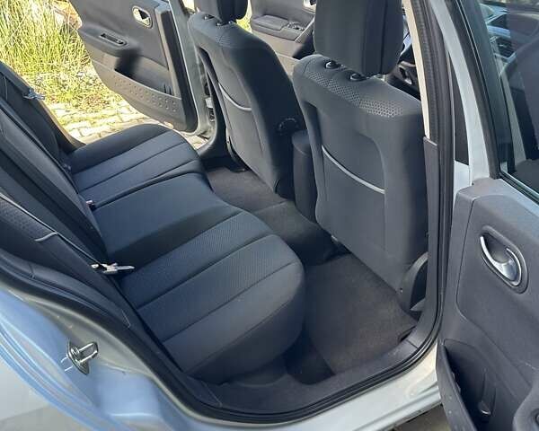 Серый Рено Меган, объемом двигателя 1.6 л и пробегом 262 тыс. км за 5800 $, фото 26 на Automoto.ua