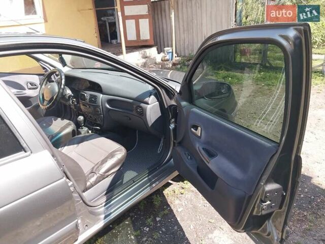 Серый Рено Меган, объемом двигателя 1.4 л и пробегом 370 тыс. км за 4500 $, фото 1 на Automoto.ua