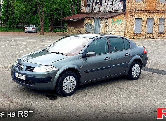 Сірий Рено Меган, об'ємом двигуна 1.6 л та пробігом 212 тис. км за 4200 $, фото 2 на Automoto.ua