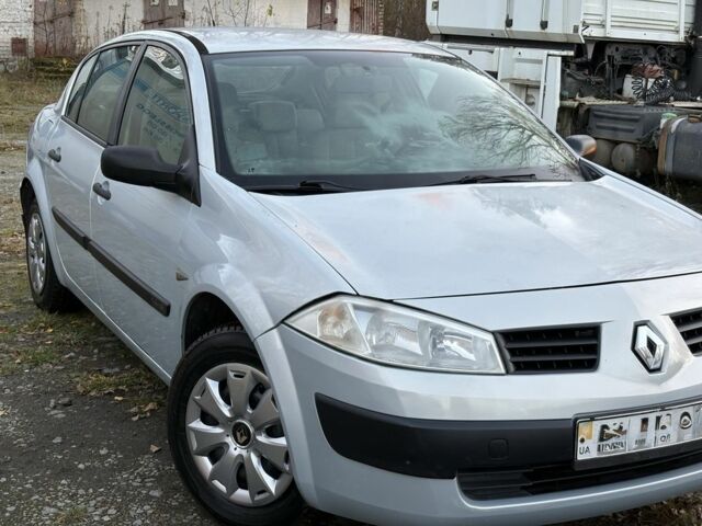 Серый Рено Меган, объемом двигателя 1.4 л и пробегом 350 тыс. км за 3900 $, фото 9 на Automoto.ua