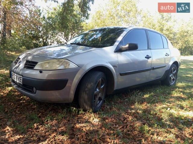 Серый Рено Меган, объемом двигателя 1.46 л и пробегом 400 тыс. км за 4100 $, фото 5 на Automoto.ua
