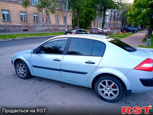 Серый Рено Меган, объемом двигателя 1.6 л и пробегом 231 тыс. км за 4000 $, фото 1 на Automoto.ua