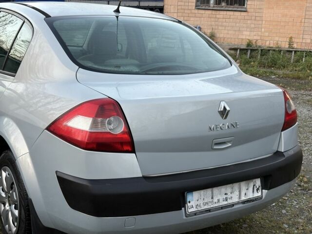 Серый Рено Меган, объемом двигателя 1.4 л и пробегом 350 тыс. км за 3900 $, фото 17 на Automoto.ua
