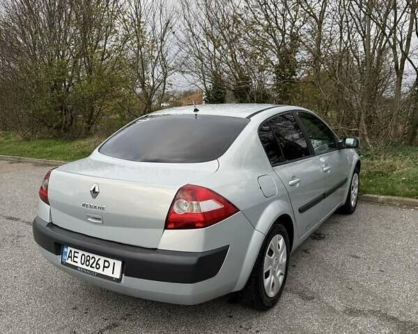 Сірий Рено Меган, об'ємом двигуна 1.6 л та пробігом 340 тис. км за 3500 $, фото 16 на Automoto.ua