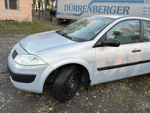 Серый Рено Меган, объемом двигателя 1.4 л и пробегом 350 тыс. км за 3900 $, фото 8 на Automoto.ua