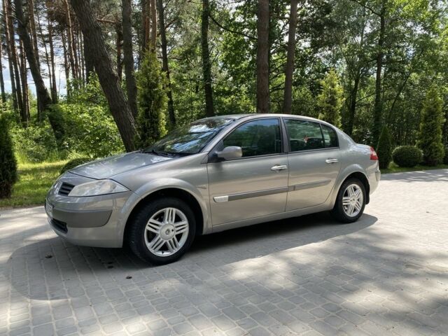 Сірий Рено Меган, об'ємом двигуна 1.5 л та пробігом 230 тис. км за 3100 $, фото 22 на Automoto.ua