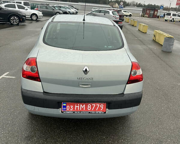 Серый Рено Меган, объемом двигателя 1.6 л и пробегом 208 тыс. км за 4999 $, фото 2 на Automoto.ua