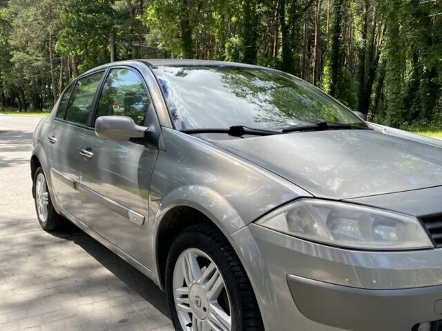 Сірий Рено Меган, об'ємом двигуна 1.5 л та пробігом 230 тис. км за 3100 $, фото 18 на Automoto.ua