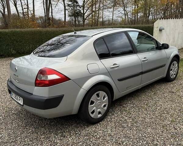 Сірий Рено Меган, об'ємом двигуна 1.6 л та пробігом 340 тис. км за 3500 $, фото 2 на Automoto.ua