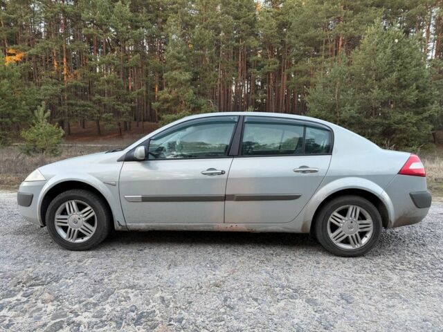 Сірий Рено Меган, об'ємом двигуна 1.4 л та пробігом 219 тис. км за 3850 $, фото 4 на Automoto.ua