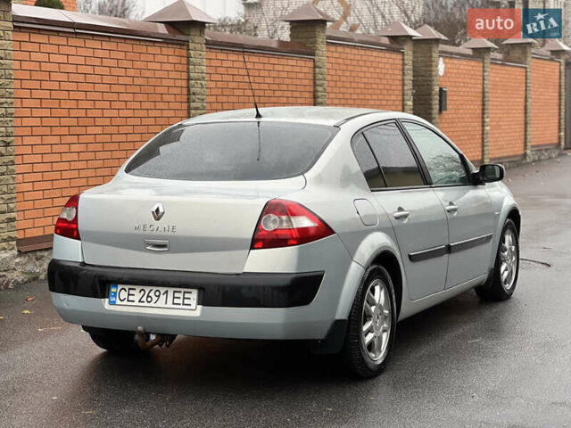 Серый Рено Меган, объемом двигателя 1.6 л и пробегом 240 тыс. км за 3600 $, фото 2 на Automoto.ua