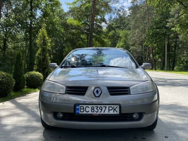 Сірий Рено Меган, об'ємом двигуна 1.5 л та пробігом 230 тис. км за 3100 $, фото 2 на Automoto.ua