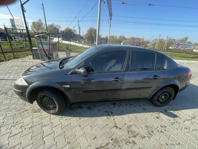 Сірий Рено Меган, об'ємом двигуна 1.6 л та пробігом 252 тис. км за 2999 $, фото 1 на Automoto.ua