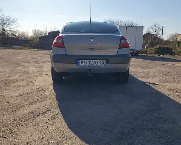 Сірий Рено Меган, об'ємом двигуна 1.6 л та пробігом 126 тис. км за 6300 $, фото 4 на Automoto.ua