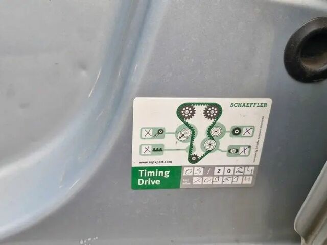 Серый Рено Меган, объемом двигателя 2 л и пробегом 220 тыс. км за 4999 $, фото 5 на Automoto.ua