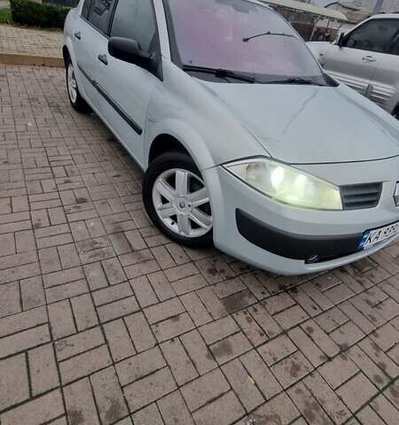 Серый Рено Меган, объемом двигателя 1.6 л и пробегом 127 тыс. км за 4700 $, фото 10 на Automoto.ua