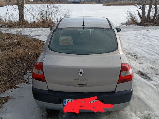 Серый Рено Меган, объемом двигателя 1.6 л и пробегом 267 тыс. км за 5200 $, фото 1 на Automoto.ua