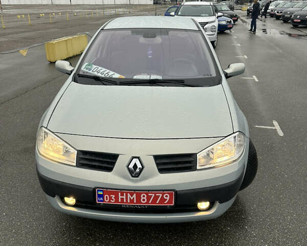 Серый Рено Меган, объемом двигателя 1.6 л и пробегом 208 тыс. км за 4999 $, фото 1 на Automoto.ua