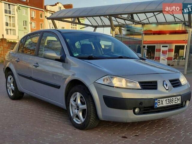 Сірий Рено Меган, об'ємом двигуна 1.6 л та пробігом 258 тис. км за 4550 $, фото 1 на Automoto.ua